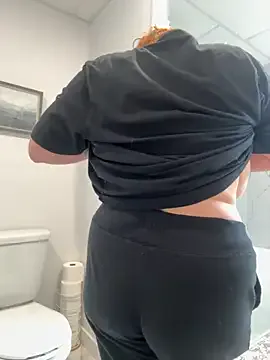 irohani_usagi – webcam model profile photo Image 12