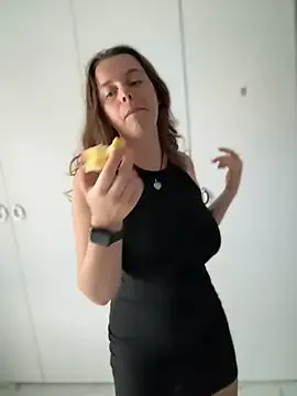 irohani_usagi – webcam model profile photo Image 17