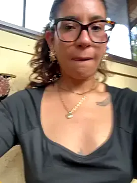 Big_ayu_ – webcam model profile photo Image 10