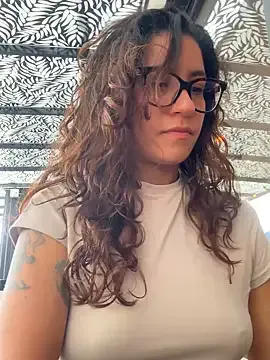 Big_ayu_ – webcam model profile photo Image 6