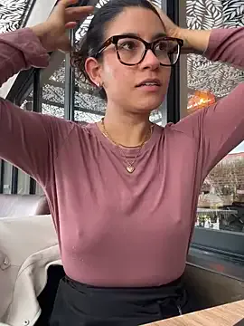 Big_ayu_ – webcam model profile photo Image 9