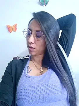 FroggyAnna – webcam model profile photo Image 15