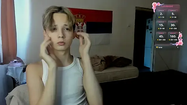 seraphine23 – webcam model profile photo Image 10