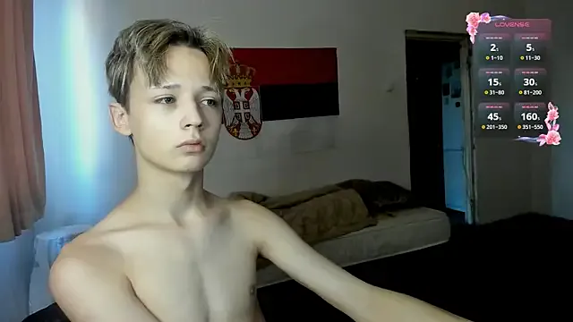 seraphine23 – webcam model profile photo Image 15