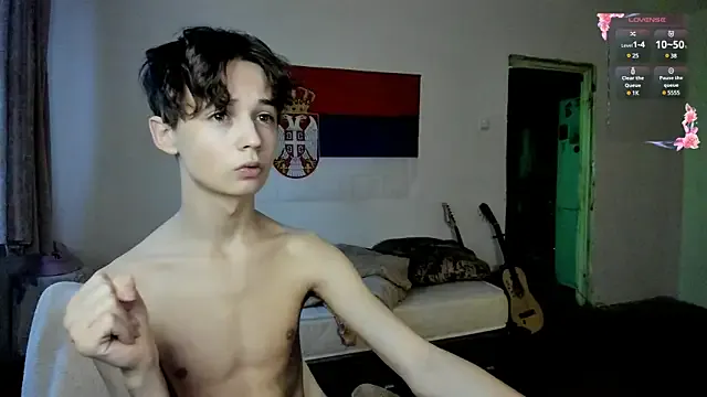 seraphine23 – webcam model profile photo Image 2