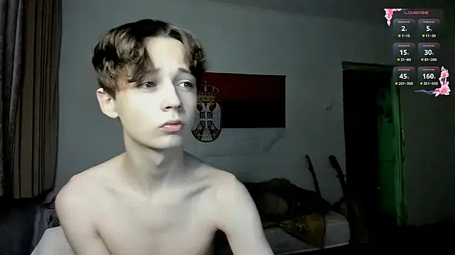 seraphine23 – webcam model profile photo Image 3