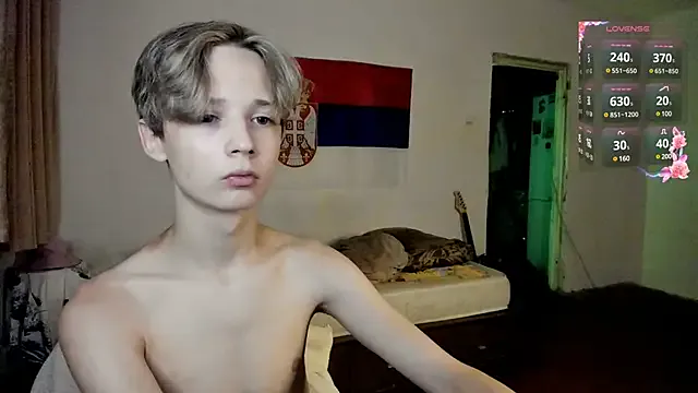 seraphine23 – webcam model profile photo Image 6