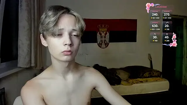 seraphine23 – webcam model profile photo Image 7