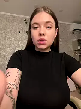 FroggyAnna – webcam model profile photo Image 9