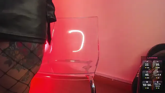 emma-conti2 – webcam model profile photo Image 9