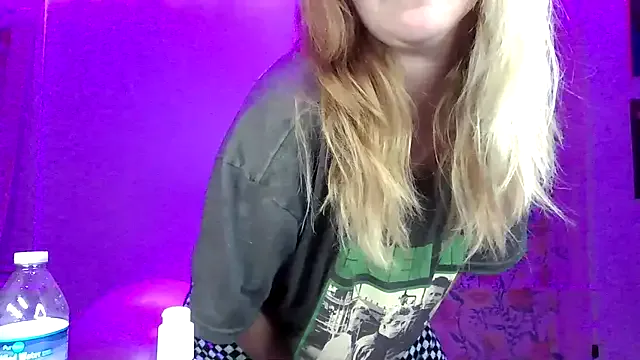 irohani_usagi – webcam model profile photo Image 3