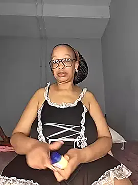 Madoka_0116 – webcam model profile photo Image 19