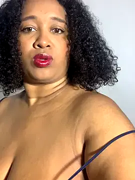 Mona_kunal – webcam model profile photo Image 3