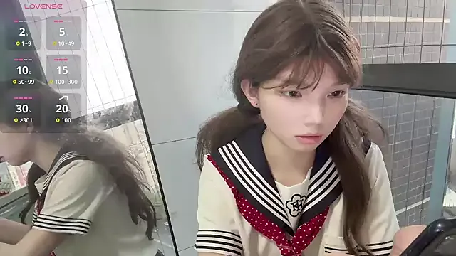 NA-KAREN-V8 – webcam model profile photo Image 11