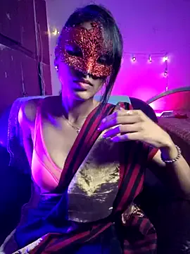 seraphine23 – webcam model profile photo Image 9