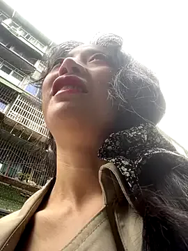 JP_Erotic_LIVE-Camera_ – webcam model profile photo Image 7